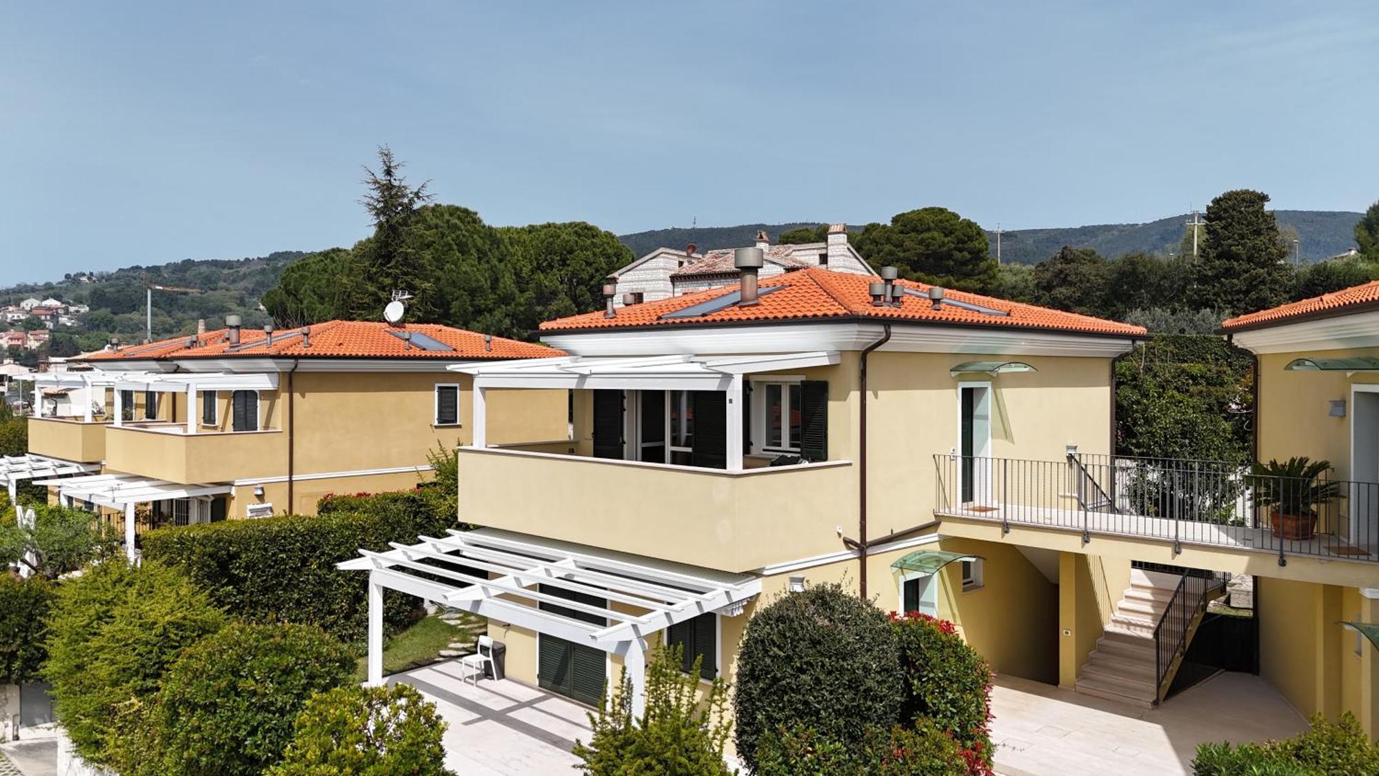 S334 - Sirolo, Meraviglioso Trilocale Panoramico Εξωτερικό φωτογραφία