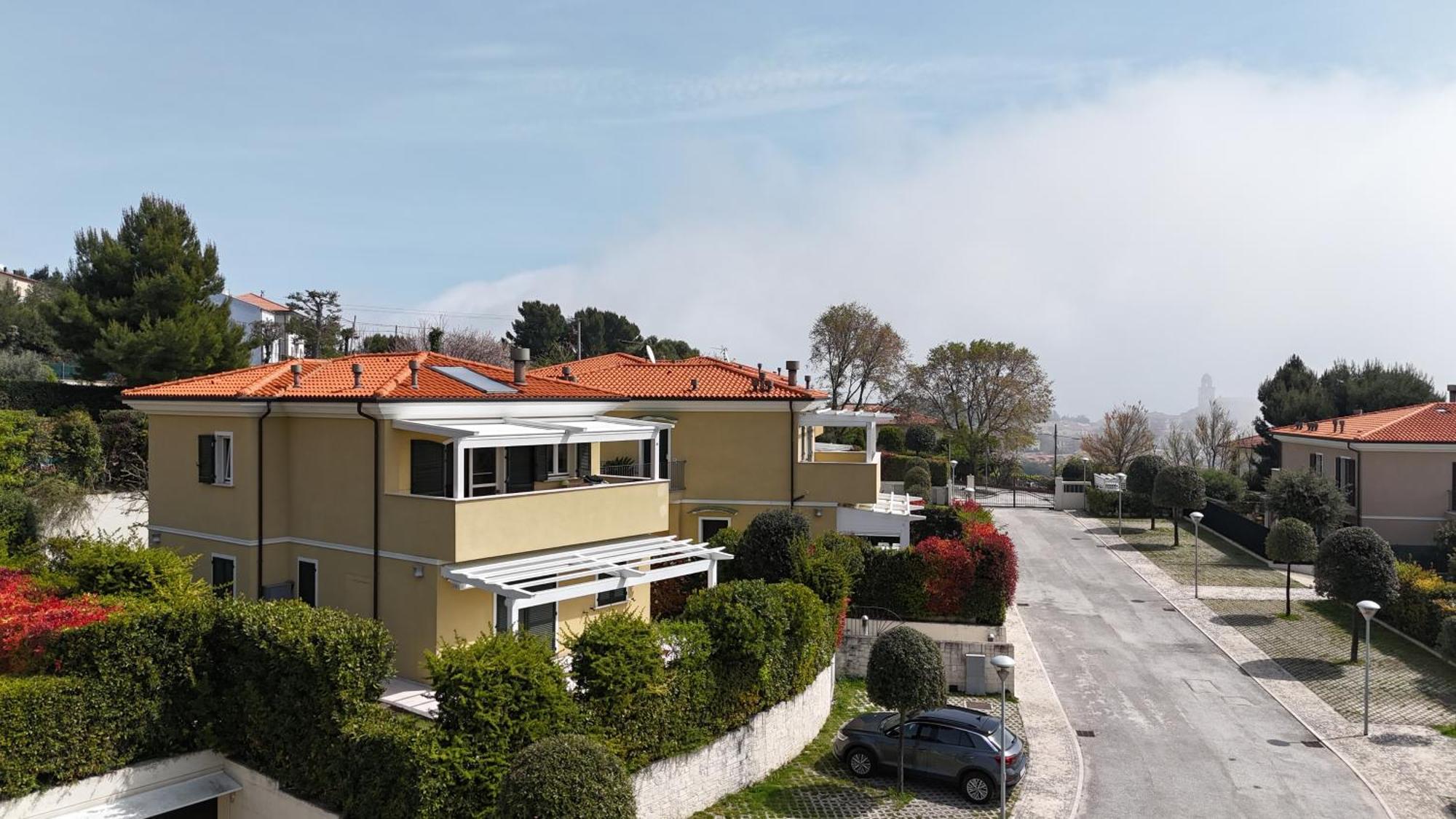 S334 - Sirolo, Meraviglioso Trilocale Panoramico Εξωτερικό φωτογραφία